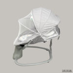 Mastela 3 in 1 Delux Multifunctional Bassinet Auto Swing - Image 5