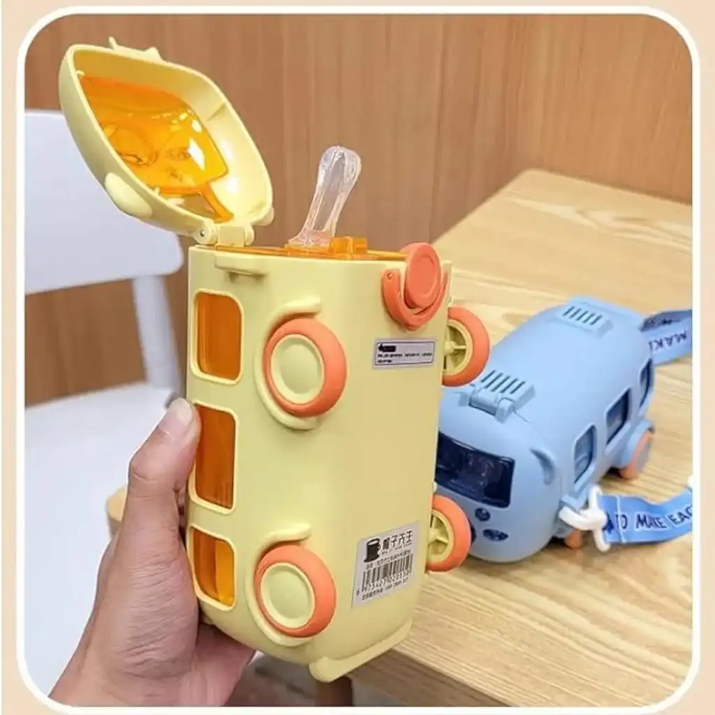 Bus Car Water Bottle with Wheels Leak Proof Lid, Mum Pot for School or Outdoor Fun - 500 ml - Image 1